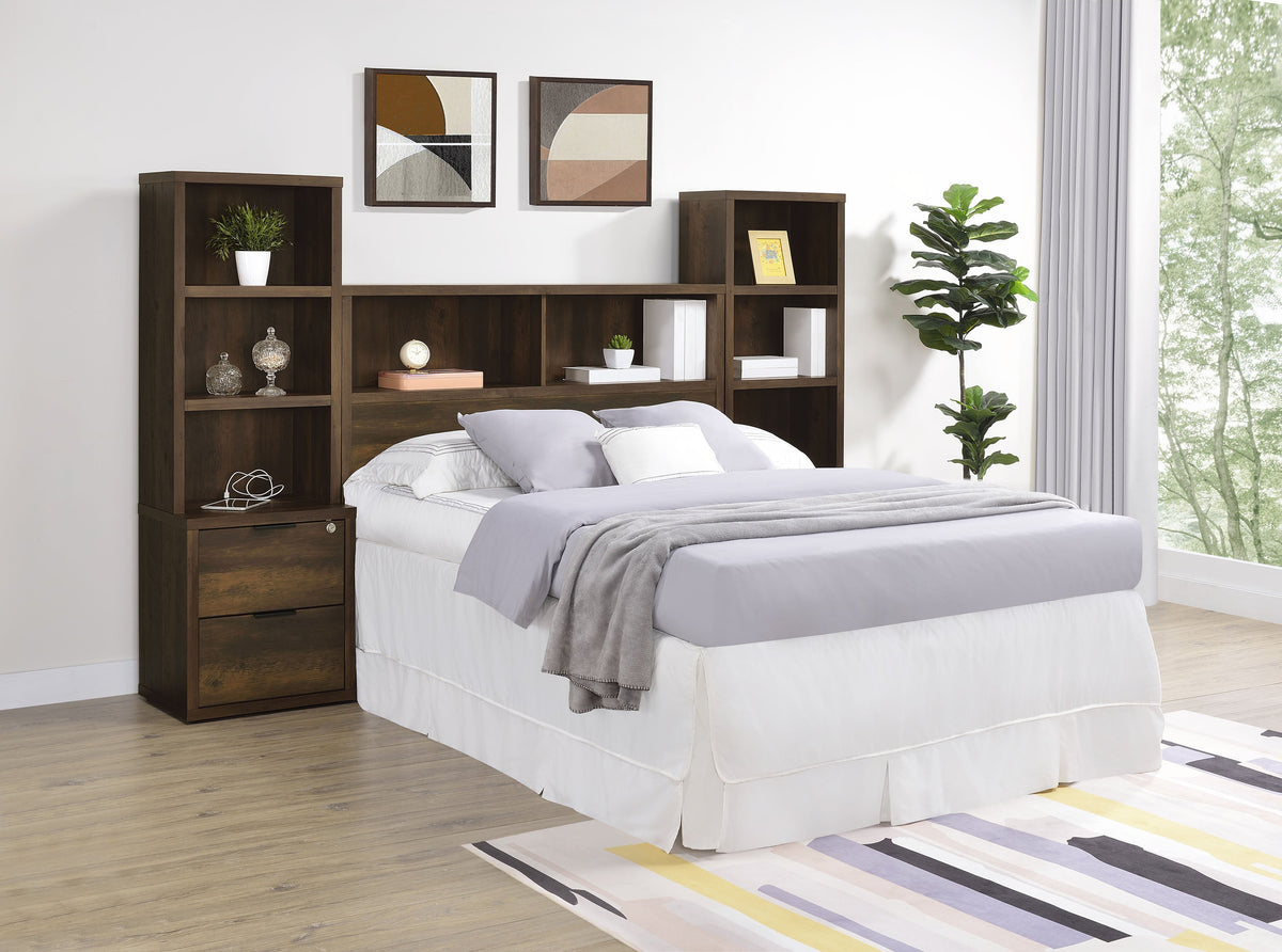 Ensemble de chambre à coucher complet 3 pièces Westpark avec bibliothèque, tête de lit et pin